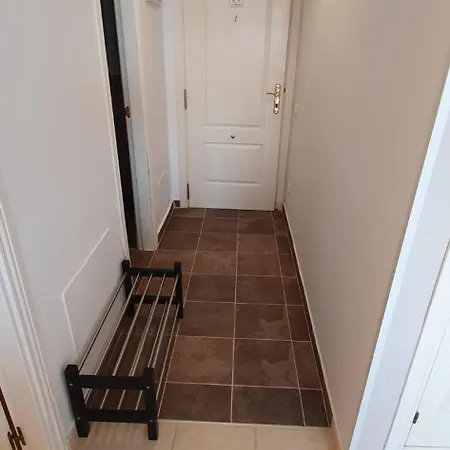 Mi Casa Tu Casa Διαμέρισμα *